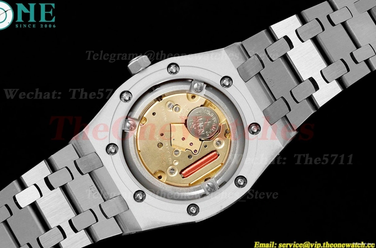 67650 Royal Qtz White SS SS Oak Swiss Ladies 33mm ZF 0519